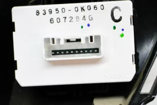 55420-KK180, 55422-KK050, 83950-0K060 , art2748949 Рамка под магнитолу Toyota Hilux 8 Арт 2748949, вид 6