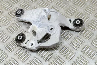 1122968-00-B , art4909887 Кронштейн компрессора кондиционера Tesla model 3 Арт 4909887, вид 3