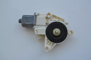0130822504 , art461795 Моторчик стеклоподъемника задний правый Mercedes C W204 Арт 461795, вид 1