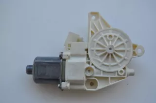 0130822504 , art461795 Моторчик стеклоподъемника задний правый Mercedes C W204 Арт 461795, вид 2