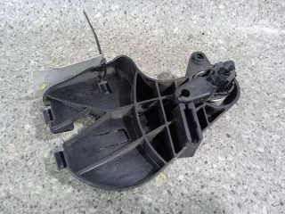 8T1823633 механизм открытия капота (кронштейн в салоне) Audi A6 C7 (S6,RS6) Арт 46023035040_1, вид 1