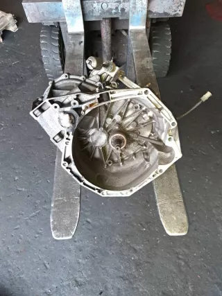  КПП механическая (МКПП) 6-ступенчатая Renault Megane 3 Арт EM1184-60, вид 1