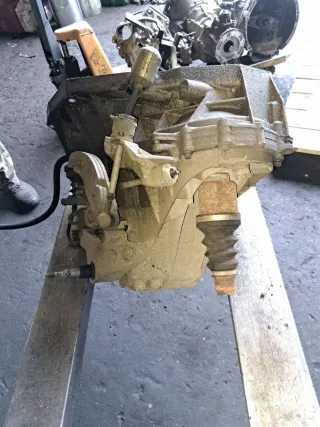  КПП механическая (МКПП) 6-ступенчатая Renault Megane 3 Арт EM1184-60, вид 2