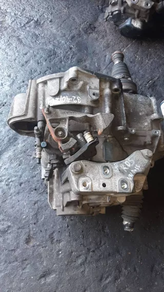 KDS КПП механическая (МКПП) Volkswagen Passat B6 Арт EM32-40-261, вид 3