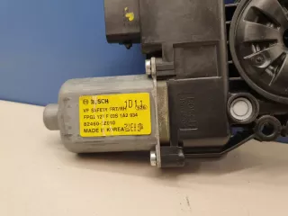 824603Z010 Моторчик стеклоподъёмника передний правый Hyundai i40  Арт Z304269, вид 2