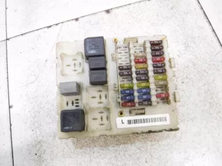 1302587 Блок предохранителей Ford Focus 1 Арт 5415685, вид 1