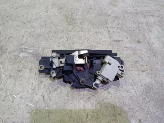 4B0827565J Замок двери багажника Audi A6 C5 (S6,RS6) Арт 5608835, вид 1