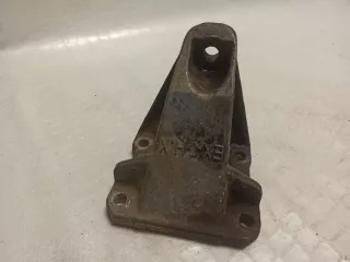 1231546060 Кронштейн двигателя Toyota Mark II X70 Арт 5613615, вид 1