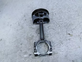 CM5E6205AB Поршень с шатуном Ford Focus 3 Арт 5895616
