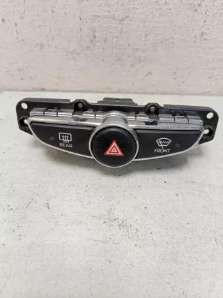 937904L0004X Кнопка аварийной сигнализации Hyundai Solaris 1 Арт 5960202