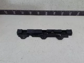 51777240915 Кронштейн накладки порога BMW 1 F20/F21 Арт 6041764, вид 1