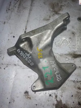 A2752232604 Кронштейн двигателя Mercedes S W220 Арт 213795, вид 1