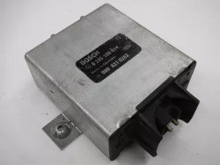 A0008210262 Конденсатор Mercedes SL R107 Арт 2539395, вид 1