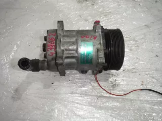  Компрессор кондиционера Audi 100 C4 Арт 938454, вид 1