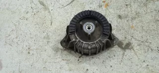 A2122406817 Подушка двигателя Mercedes C W204 Арт 5759350