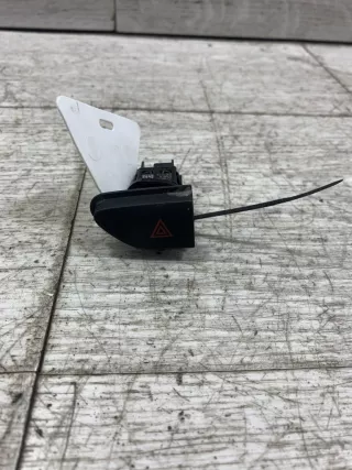 252907372R Кнопка аварийной сигнализации Renault Kaptur Арт 6078187, вид 1