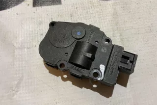 929888G , art7993432 Моторчик заслонки печки BMW 3 E90/E91/E92/E93 Арт 7993432, вид 1