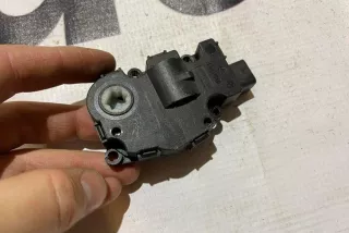 929888G , art7993432 Моторчик заслонки печки BMW 3 E90/E91/E92/E93 Арт 7993432, вид 4