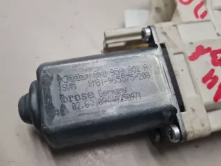 8K0959802A Моторчик стеклоподъёмника передний правый Audi A4 B8 Арт Z306259, вид 2