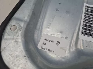 1K5839462 Кронштейн стеклоподъемника задней правой двери Volkswagen Jetta 5 Арт Z306289, вид 3