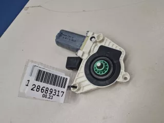 A0009066106 Моторчик стеклоподъёмника передний левый Mercedes E W238 Арт Z306424, вид 1