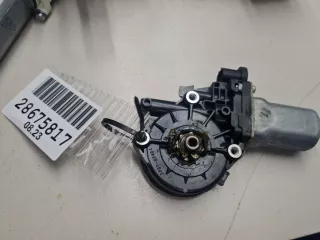 857200K020 Моторчик стеклоподъёмника задний правый Toyota Hilux 7 Арт ZAP306835, вид 1