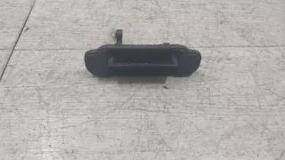 LC6262410B Ручка двери багажника наружная Mazda Premacy 1 Арт 6110923, вид 1