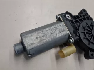 67628362066 Моторчик стеклоподъёмника задний левый BMW 3 E46 Арт Z306793, вид 3