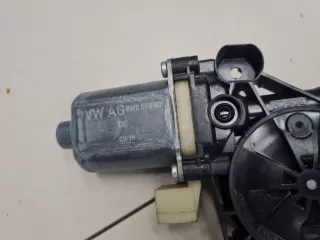 8W0959801 Моторчик стеклоподъёмника задний правый Audi Q7 4M Арт Z307528, вид 3