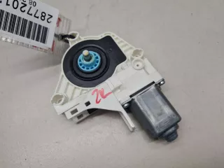 8K0959811A Моторчик стеклоподъёмника задний правый Volkswagen Touareg 2 Арт ZAP307729, вид 5