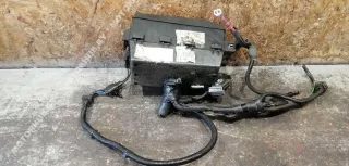 2M5T14A067BB Блок предохранителей Ford Focus 1 Арт 00081811, вид 3