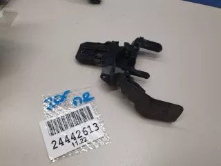 A2057230414 Кронштейн замка двери передний правый Mercedes C W205 Арт ZAP308066, вид 1