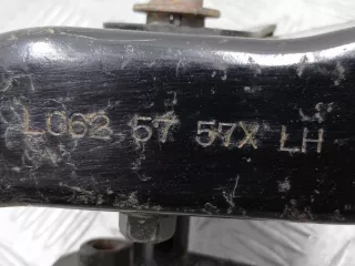 LC625757X Кронштейн Mazda MPV 2 Арт 00214114, вид 2