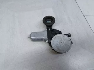 8572035140 Моторчик заднего правого стеклоподъемника Toyota Kluger Арт 6123374, вид 1