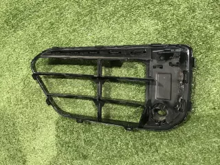 51117453986 Решетка переднего бампера правая BMW X1 F48 Арт 0000005639076, вид 11