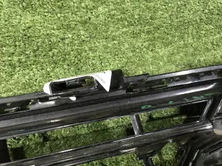 7P6854661D041 Решетка переднего бампера левая Volkswagen Touareg 2 Арт 0000005759705, вид 12