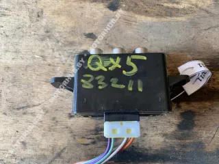  Разъем AUX / USB Infiniti QX80 1 Арт 00083211, вид 2