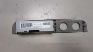 282607S004 Разъем AUX / USB Nissan Armada Арт 8519900, вид 2