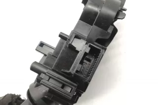 17F852 , art8471515 Переключатель подрулевой (стрекоза) Toyota Auris 2 Арт 8471515, вид 3