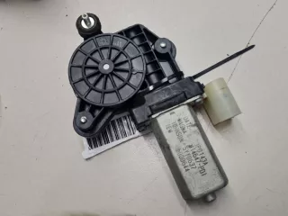 67627341563 Моторчик стеклоподъёмника задний левый BMW 3 F30/F31/GT F34 Арт ZAP314735, вид 2