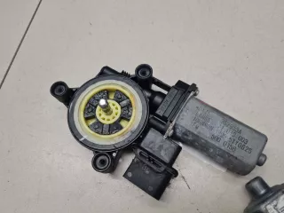 67627406633 Моторчик стеклоподъёмника передний левый BMW 3 F30/F31/GT F34 Арт ZAP315244, вид 1
