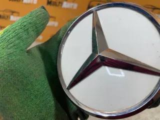 a2058100018 Эмблема крышки багажника задняя Mercedes C W205 Арт MA123012, вид 5