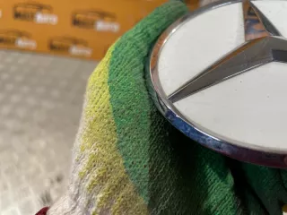 a2058100018 Эмблема крышки багажника задняя Mercedes C W205 Арт MA123012, вид 6