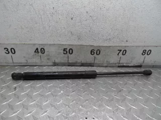 81770-0W002 Амортизатор крышки багажника Hyundai Santa FE 2 (CM) Арт 00226103