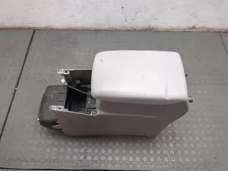 5881048461B0 Консоль салона (кулисная часть) Toyota Highlander 2 Арт 8589160, вид 1