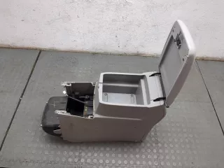 5881048461B0 Консоль салона (кулисная часть) Toyota Highlander 2 Арт 8589160, вид 5