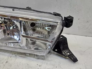811100K690 фара Toyota Hilux 8 Арт lz203754, вид 2