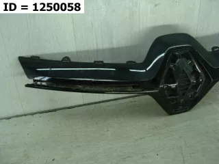 623828985R накладка решетки радиатора Renault Arkana Арт MB65377, вид 2