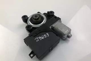 979039-100 , art3039236 Моторчик стеклоподъемника передний правый Volvo S40 2 Арт 3039236, вид 1