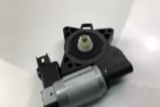G22C5958X , art2731243 Моторчик стеклоподъемника передний правый Mazda 323 BJ Арт 2731243, вид 3